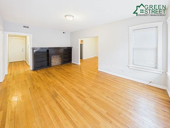 2nd image of 3501-07 N Springfield Ave #3501-1