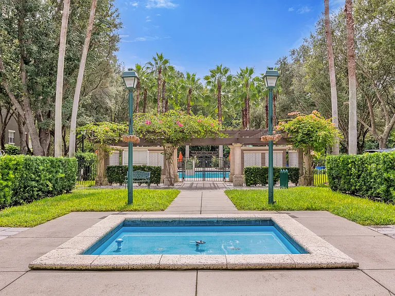 1001 Via Capri Ln #201 — Photo 42