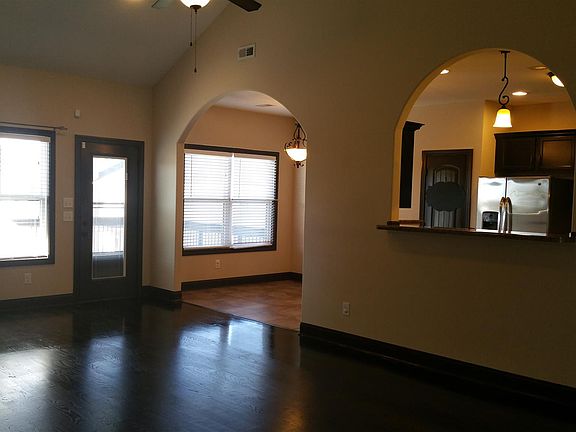 3rd image of 1238 Snowball Ln