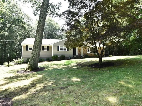 40 Theresa Court, Stamford, CT 06907