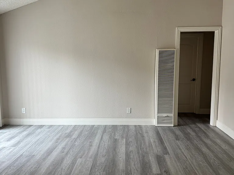 831 S Greenwood Ave #10 — Photo 20