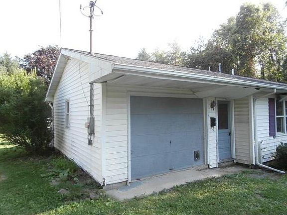 4th image of 3190 Philmore Ave