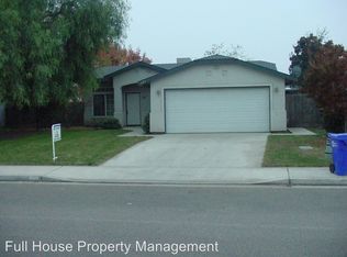 727 W Parkway Dr, Porterville, CA 93257