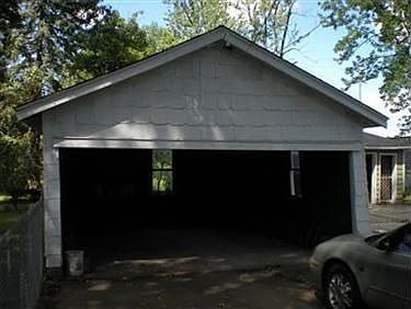 4th image of 174 Iddings Ave SE