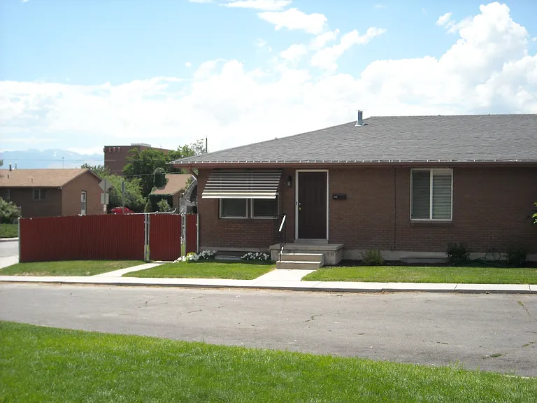 268 W Pioneer Cir — Photo 11
