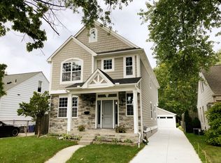 3418 Starr Rd, Royal Oak, MI 48073