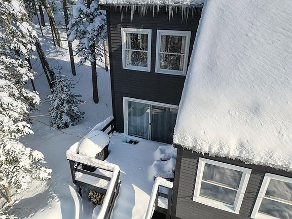 5th image of 1097 Main Street