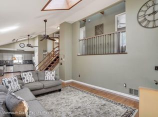 23 Cedar Creek Ln, Toms River, NJ 08753