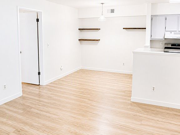 2nd image of 265 Reflections Dr APT 16