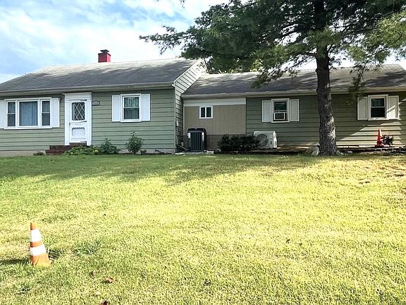 2nd image of 1564 Sulphur Spring Rd