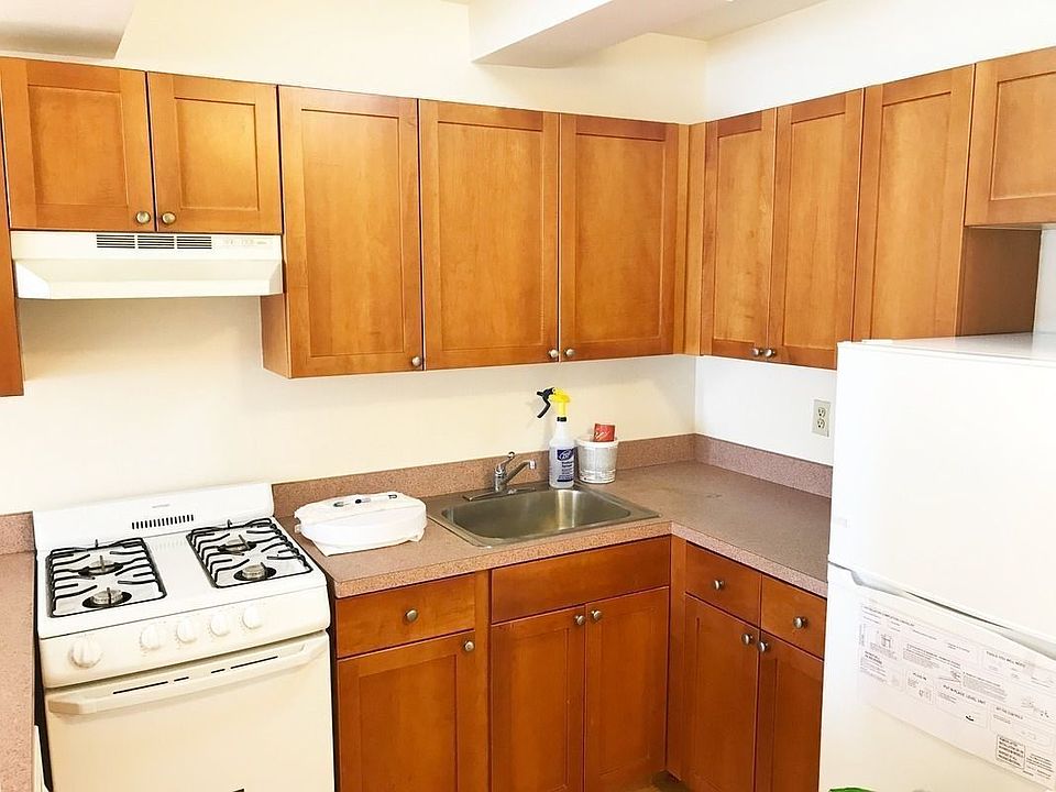 1st image of 109 E 100th St #3F