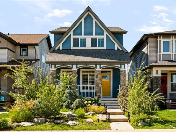 85 N Legacy Cmn SE, Calgary, AB T2X 2A9