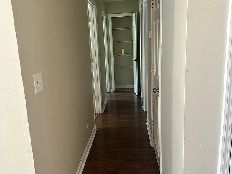 1107 Riviera Dr #B — Photo 6