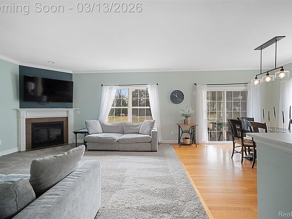 5th image of 16226 River Ridge Trl