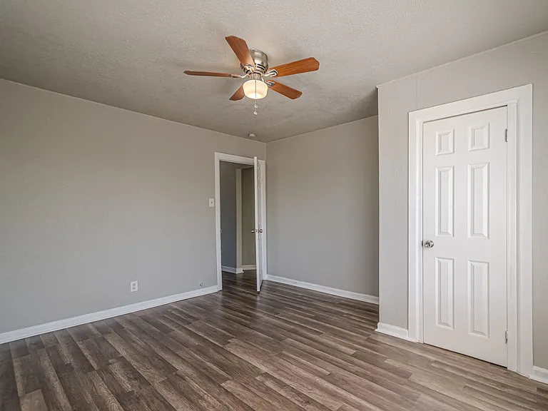 2323 Arbor Pl #2 — Photo 14