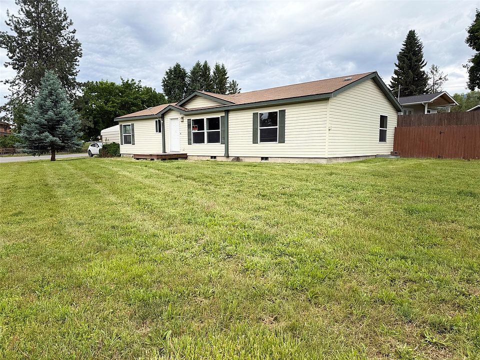 1st image of 266 Highwood Dr