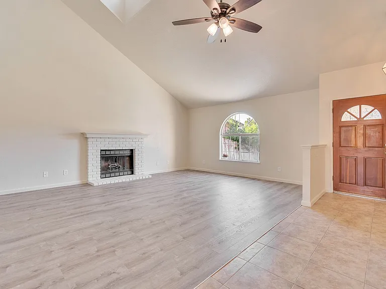 2130 Hidden Canyon Way — Photo 12