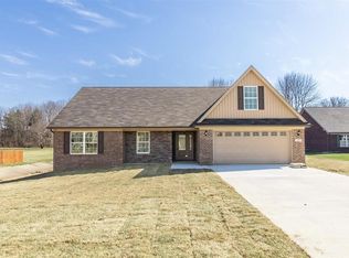 110 Shirley Blvd, Vine Grove, KY 40175
