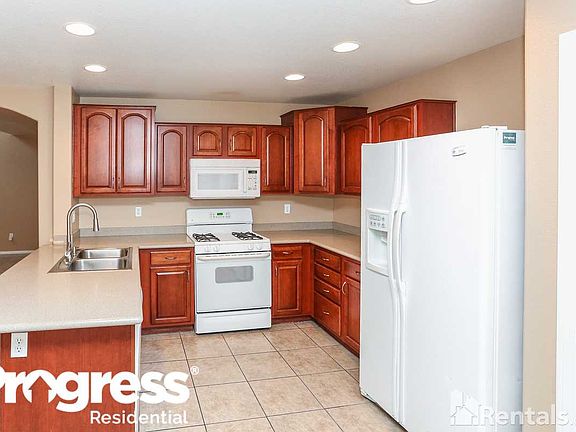 5th image of 7644 Breed Hill St