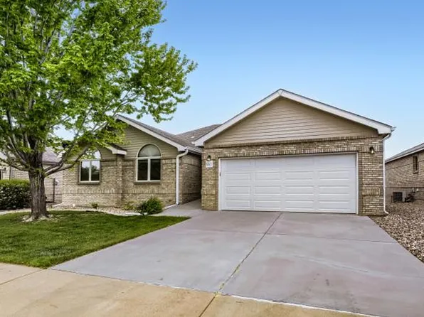 557 Trailwood Cir, Windsor, CO 80550