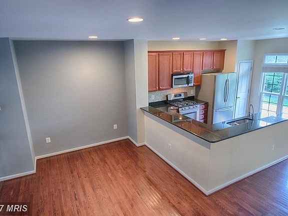 4th image of 8172 Bianca Pl