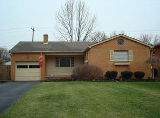 2215 Fishinger Rd, Columbus, OH 43221