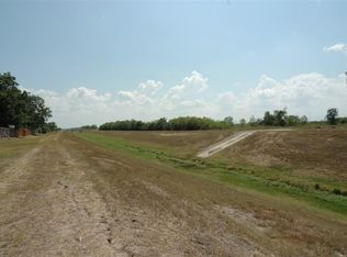 9225 San Saba Ct, La Porte, TX 77571