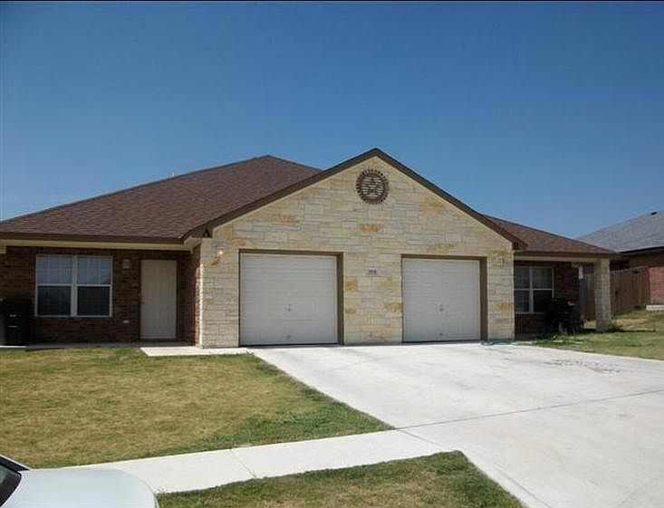 904 Yi Dr
