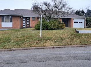 209 Clarendon Ave, New Kensington, PA 15068