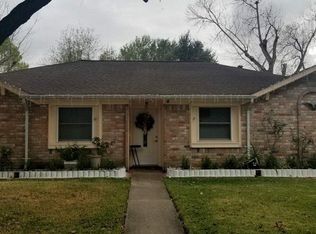 12403 Longbrook Dr, Houston, TX 77099