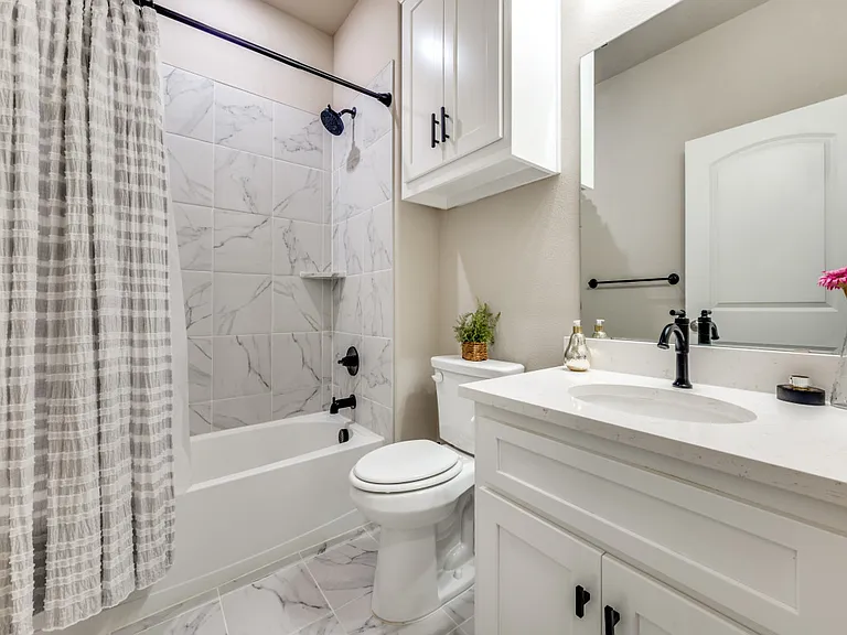 4300 Carrera Dr — Photo 15