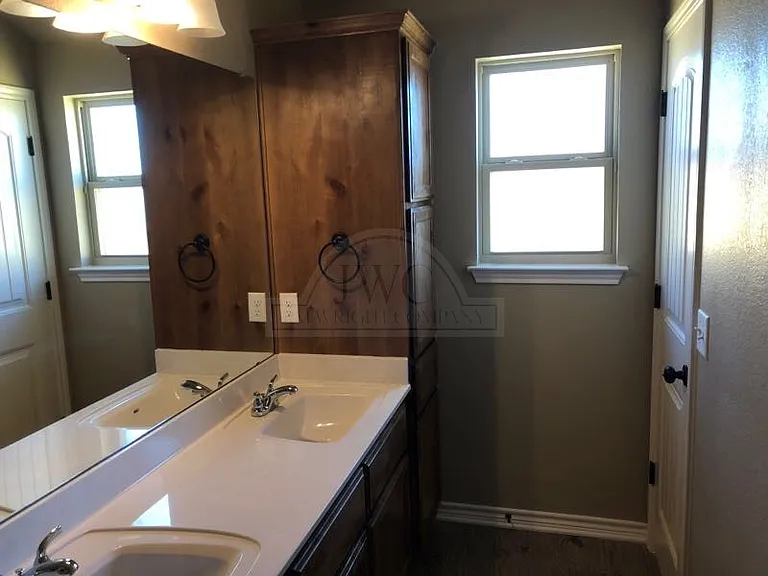 4314 Hunters Place Dr — Photo 11