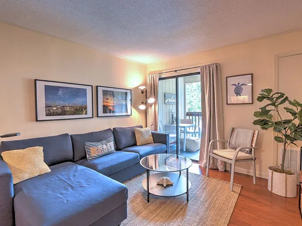 21 Lagoon Rd Unit A-2b, Hilton Head Island, SC 29928