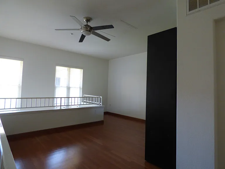 301 W G St #419 — Photo 18