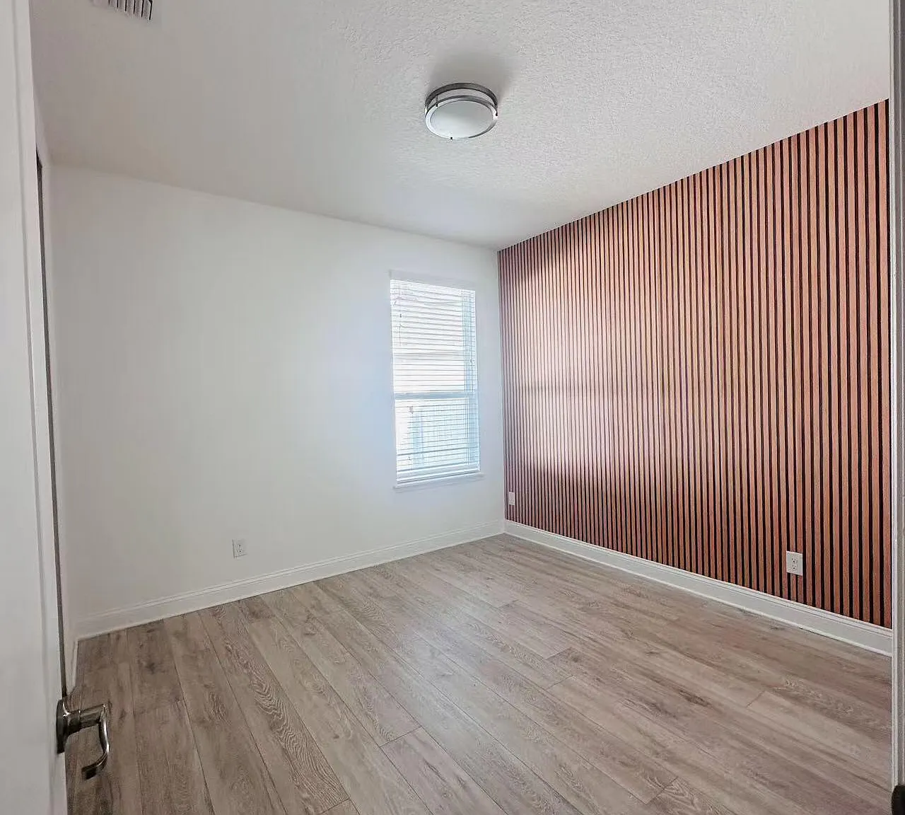 4 bed, 3.0 bath, 2667 sqft, $4,850 — Photo 4