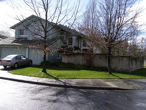 2nd image of 9488 Wellington Cir
