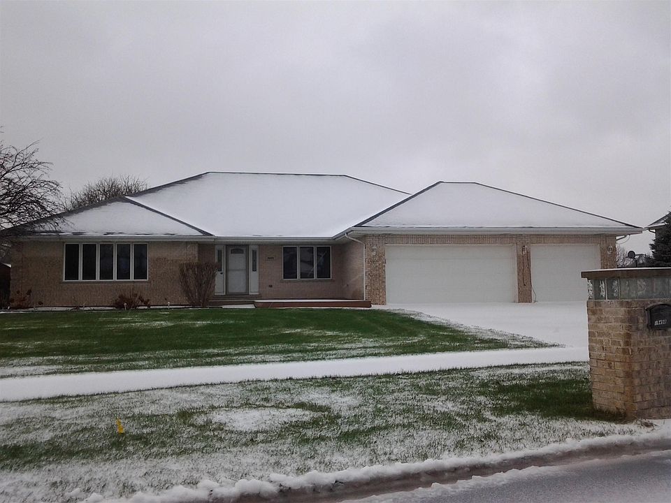 1st image of 19498 S Gray Ln