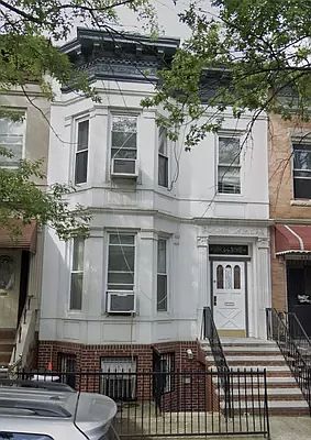 2nd image of 663 55th St