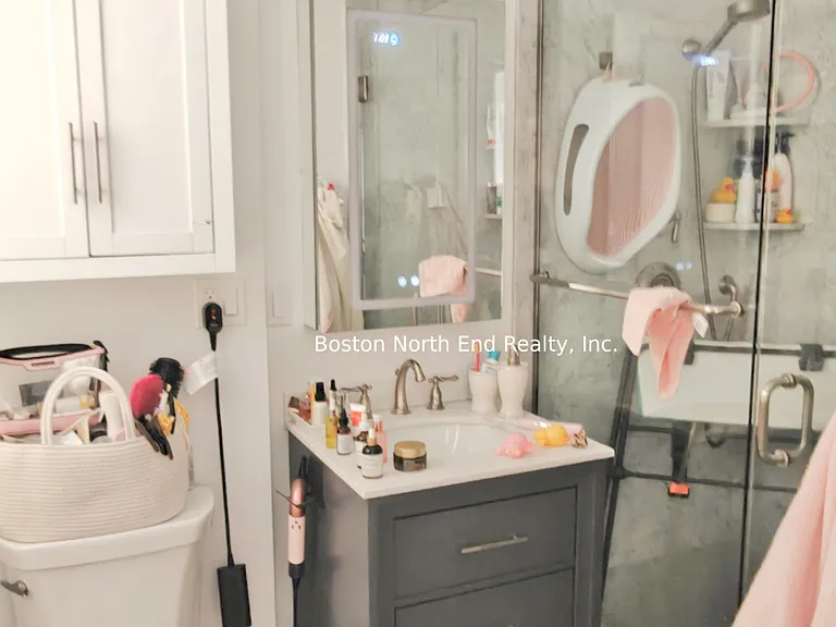 4 Wesley Pl #1 — Photo 15