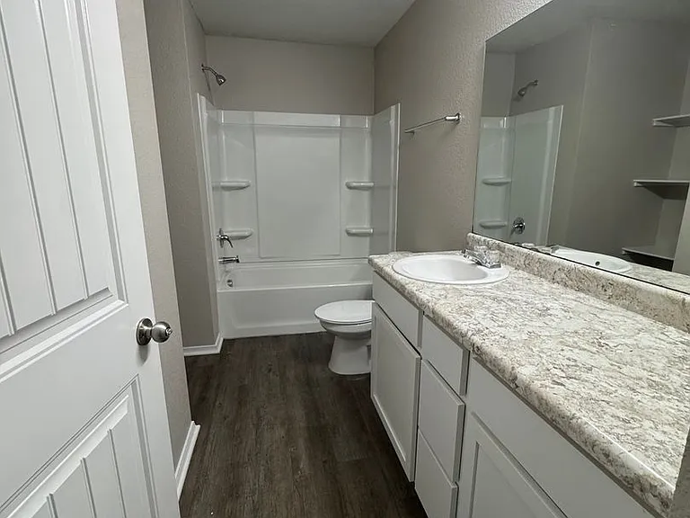 3812 Keeneland Dr — Photo 7