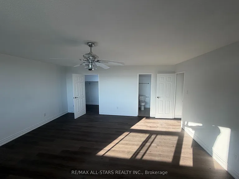 180 Markham Rd #603 — Photo 3