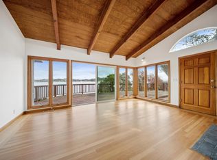 177 Oak Dr, San Rafael, CA 94901