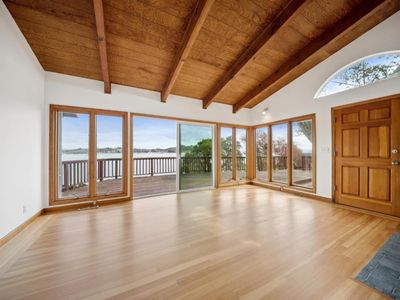 177 Oak Dr, San Rafael, CA, 94901