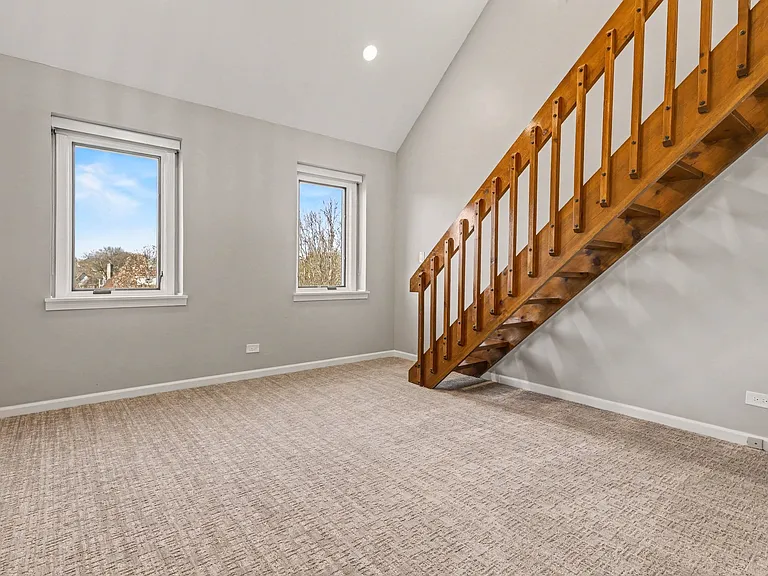 841 Turnbridge Cir — Photo 15