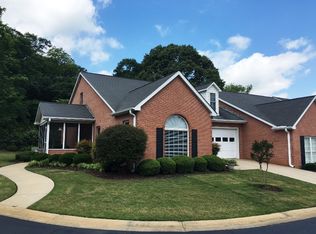 46 Somerset Ct, Hartwell, GA 30643