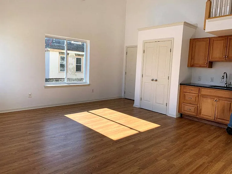 508 Martin Street — Photo 10