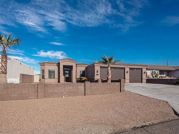 2nd image of 2555 Barranca Dr