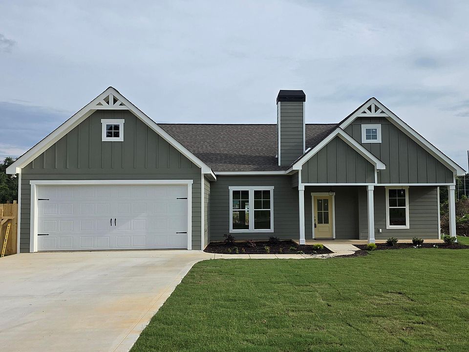 1st image of 102 Merimac Dr