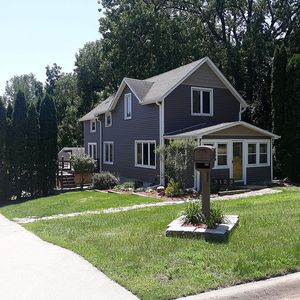3123 Rainbow Dr, Cedar Falls, IA, 50613
