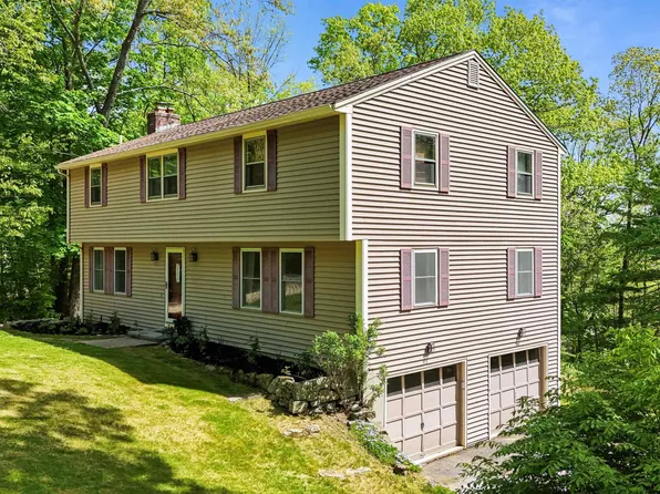 33 Pinecrest Lane, Durham, NH 03824